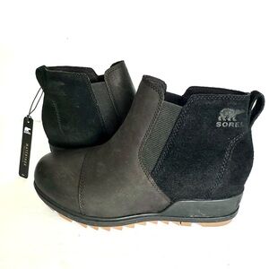 NWT Sorel Evie leather suede bootie black ankle boots waterproof winter 7.5